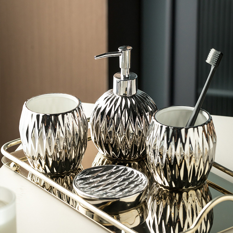 Perlengkapan Kamar Mandi Keram - Luxury Skincare Collection ulasan dan harga